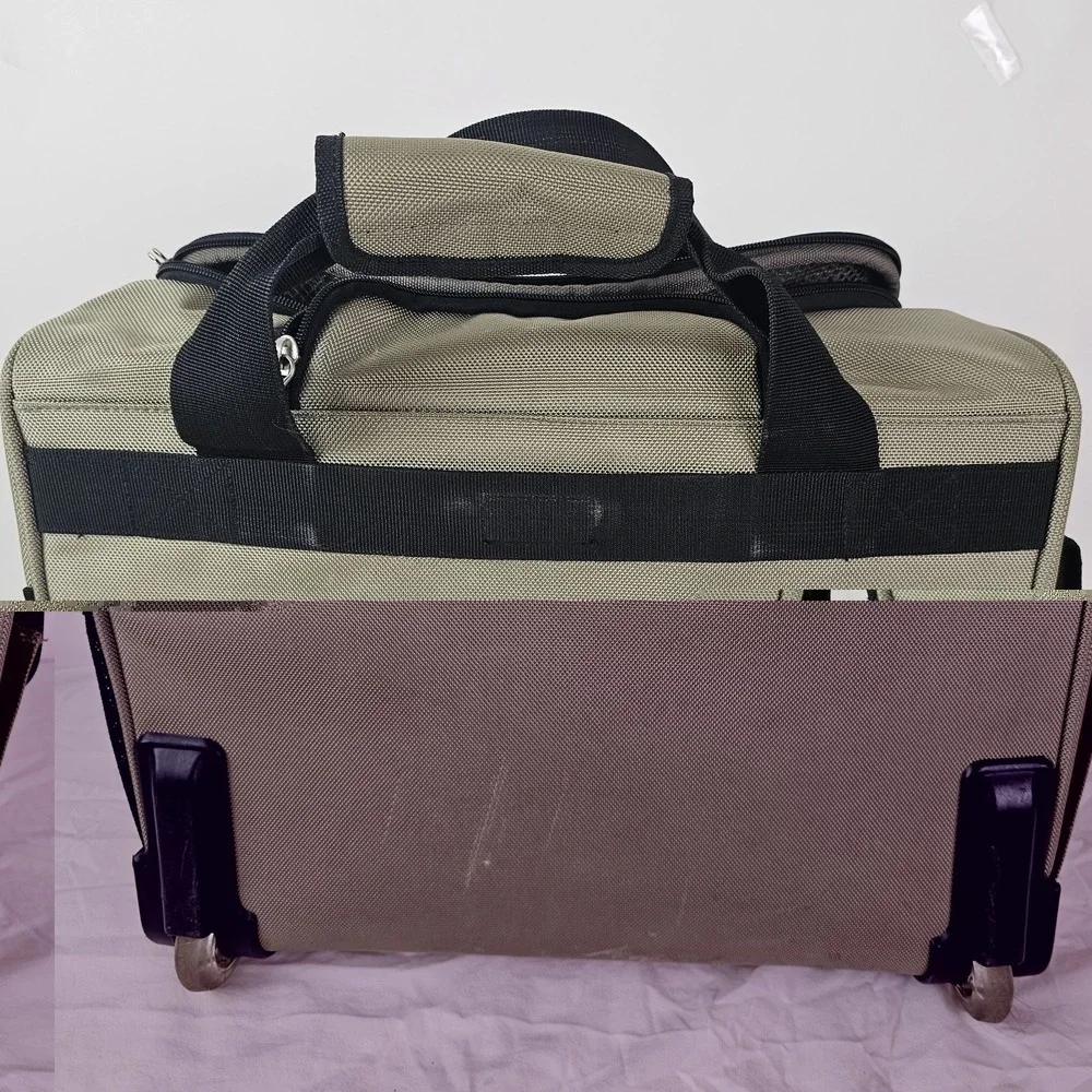 Travelsmith Beige Black Rolling Personal Luggage Carry-on Bag Duffel Zip Pockets